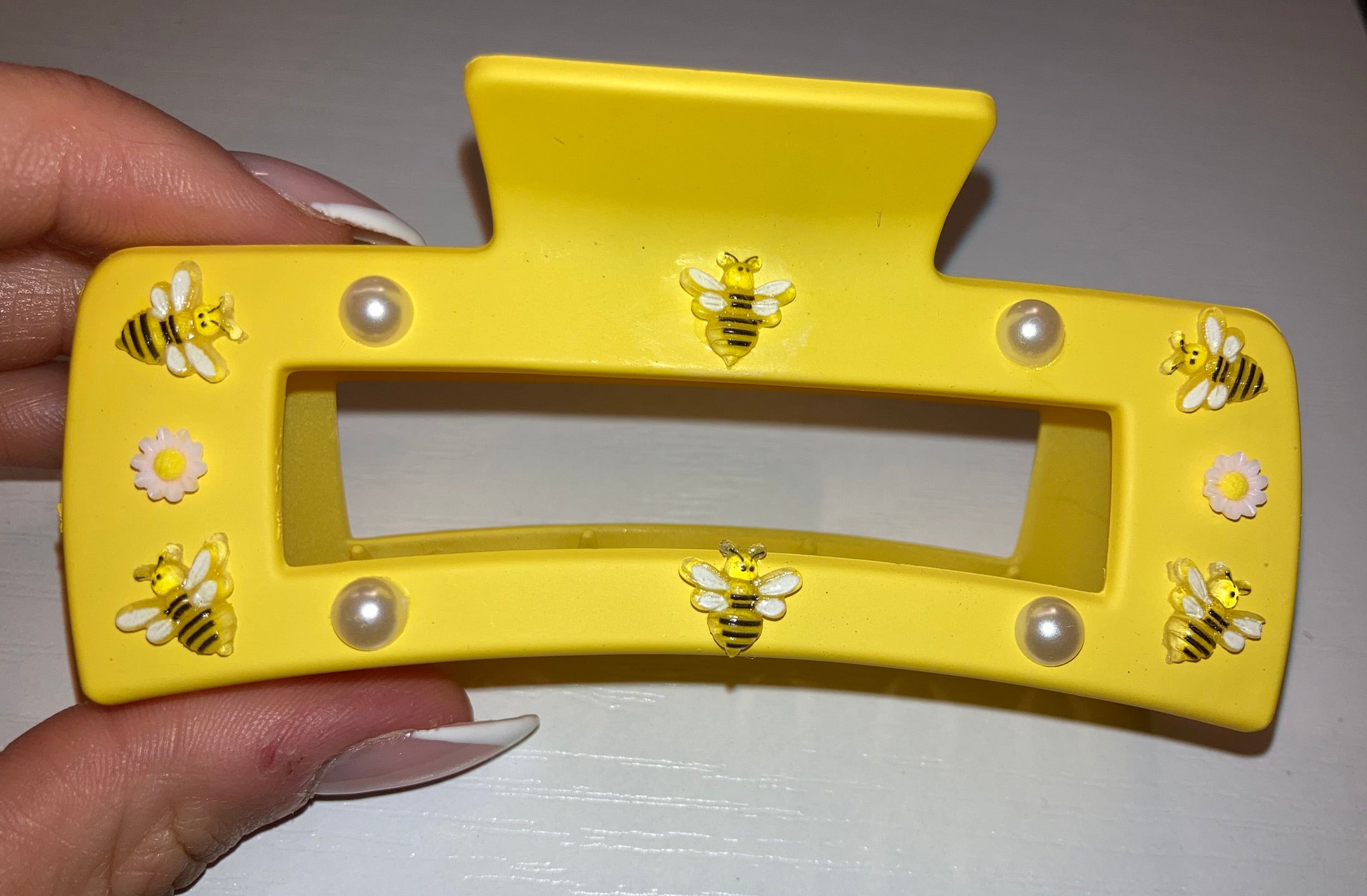 Bumble Bee Claw Clip